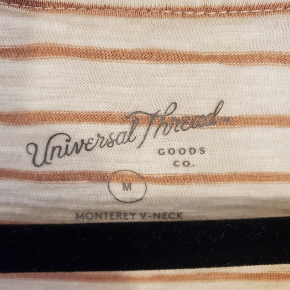 Universal Thread Striped V-Neck T-shirt - Picture 4 of 4
